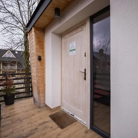 شقة Giewont View Apartamenty Z Widokiem - Butikowe & Sauna, Jacuzzi, Basen - Grunwaldzka Krupowki Centrum Zakopane By Rentilopl زاكوباني